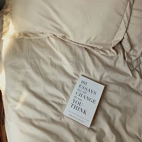 101 Essays That Will Change the Way You Think