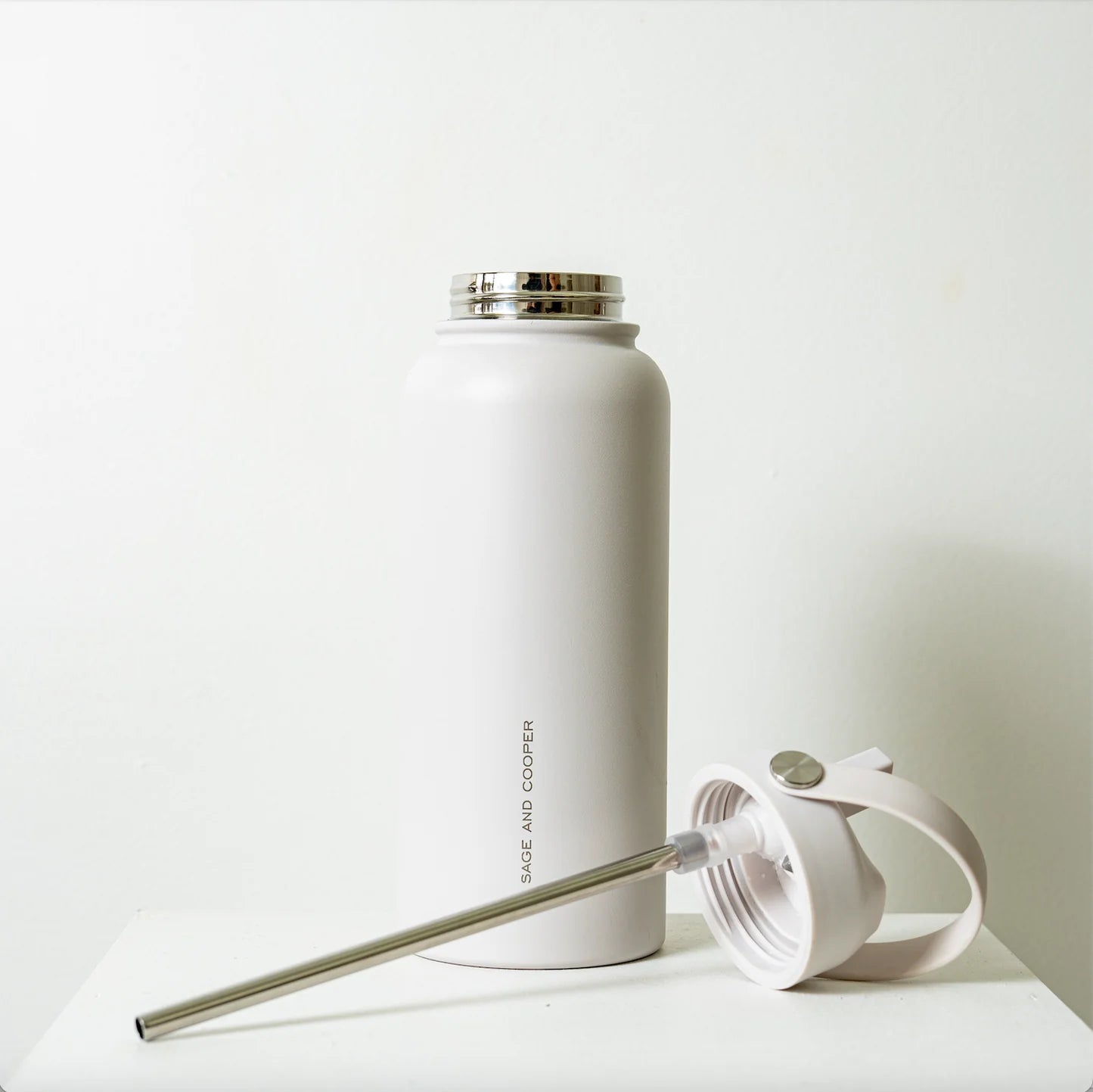 The Sage & Cooper Insulated Drink Bottle