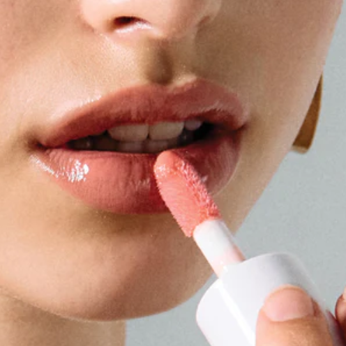 SŚAINT LIP GLOSS